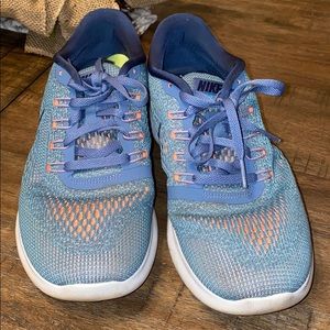 Nike Free RN Athletic Shoes